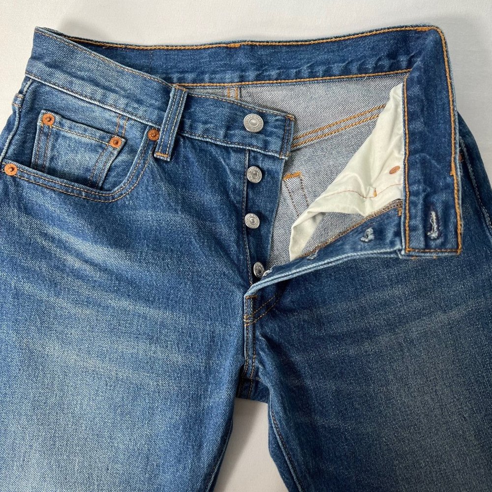 Levi's 501 Skinny Jeans Wear & Tear Wash Distressed Size 24 x 32 - Picture 6 of 15